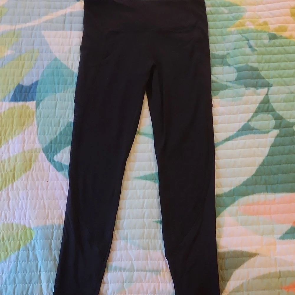 Athleta Vitality Stash pocket 7/8 Tight In POWERVITA - Picture 6 of 11